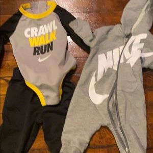 Outfit 🚫SOLD 🚫